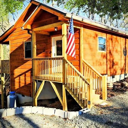 New Serene, Fun & Comfy Cabin- Covered Deck, Grill, Arcade Murphy Exterior foto